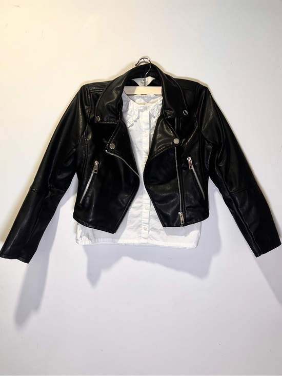 H&M Other - H&M Girls Black Faux Leather Moto Jacket with Zip Details size 10-11